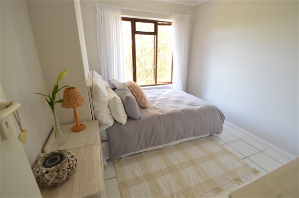 To Let 3 Bedroom Property for Rent in Seaside Longships Western Cape